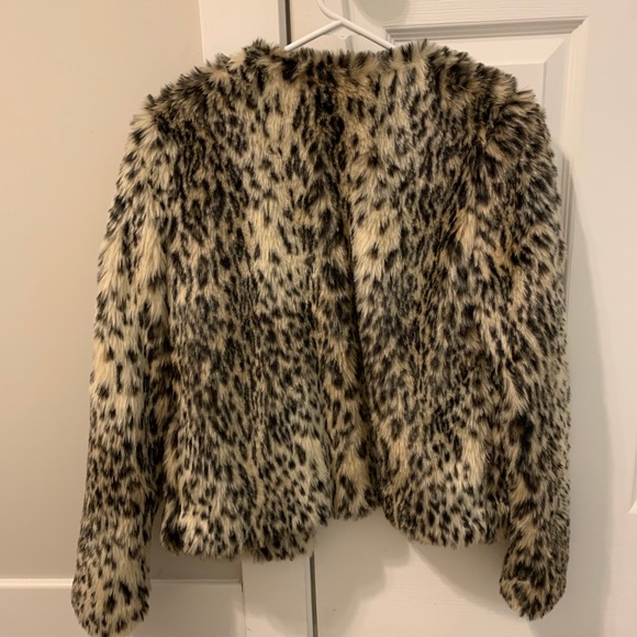 Faux fur jacket - Picture 4 of 5